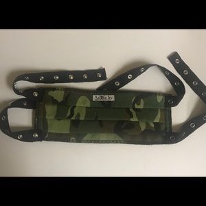 Camouflage facemask